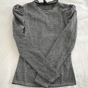 Lettuce trim puff sleeve glitter tee